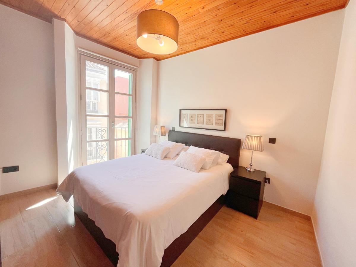 Homely Malaga Carreteria Con Piscina Eksteriør billede
