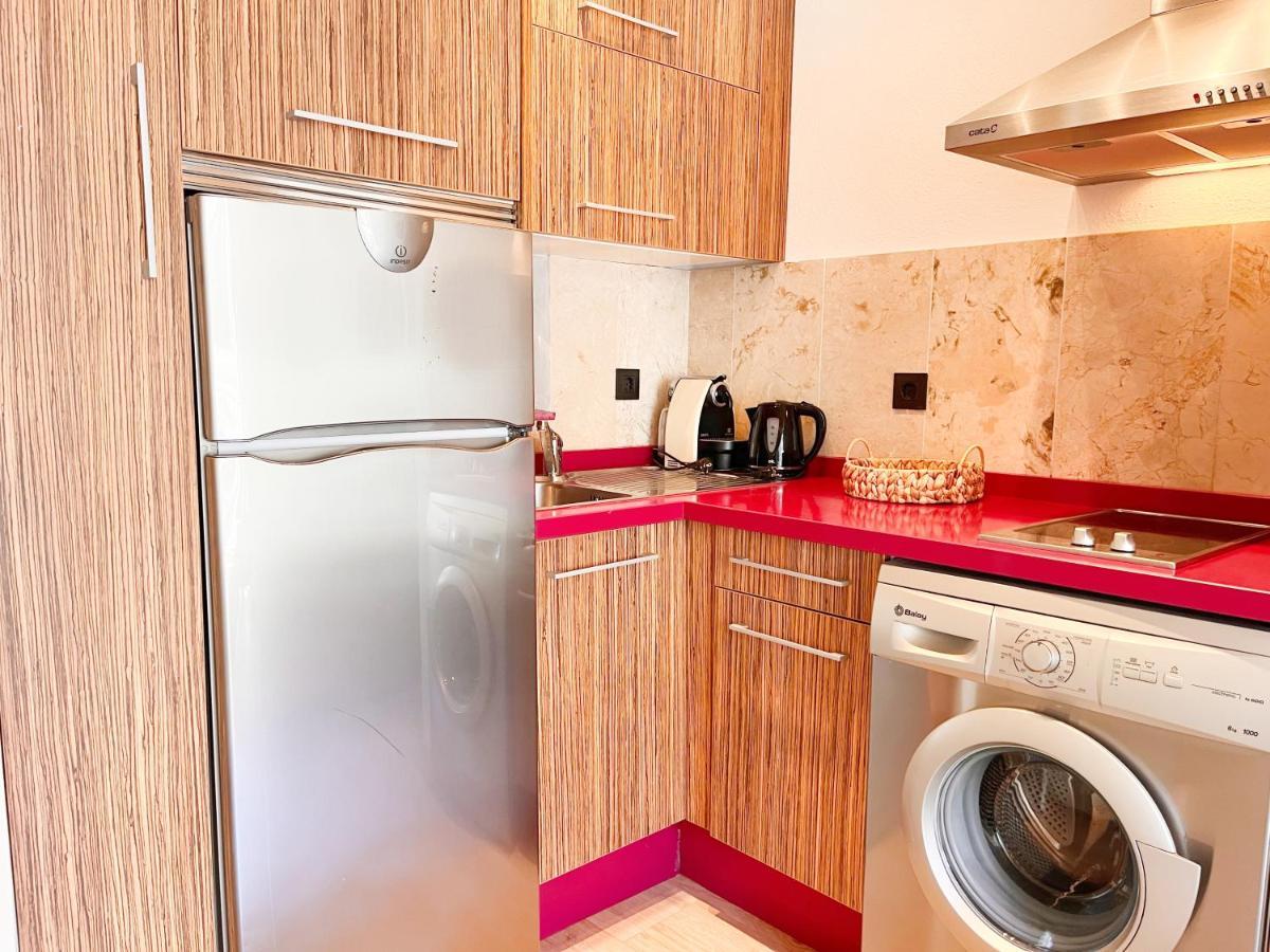 Homely Malaga Carreteria Con Piscina Eksteriør billede