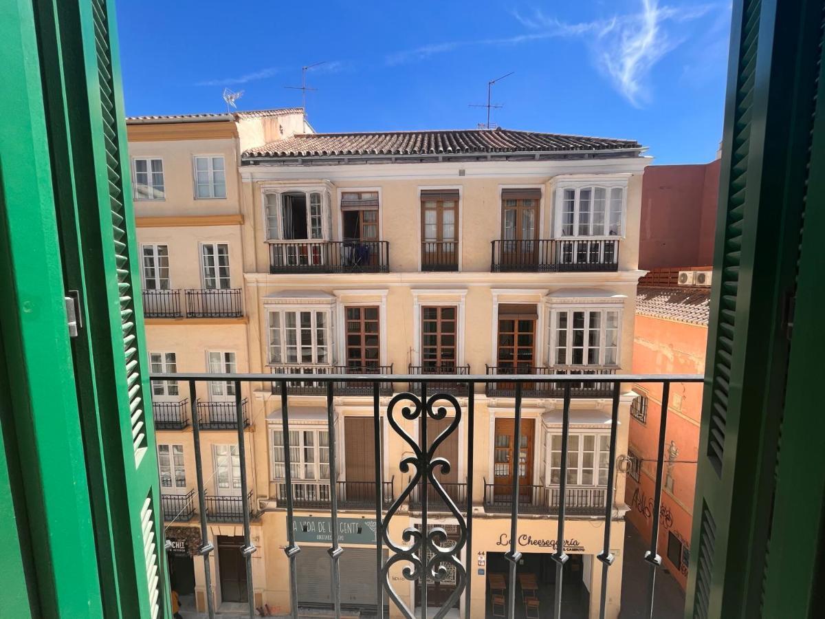 Homely Malaga Carreteria Con Piscina Eksteriør billede